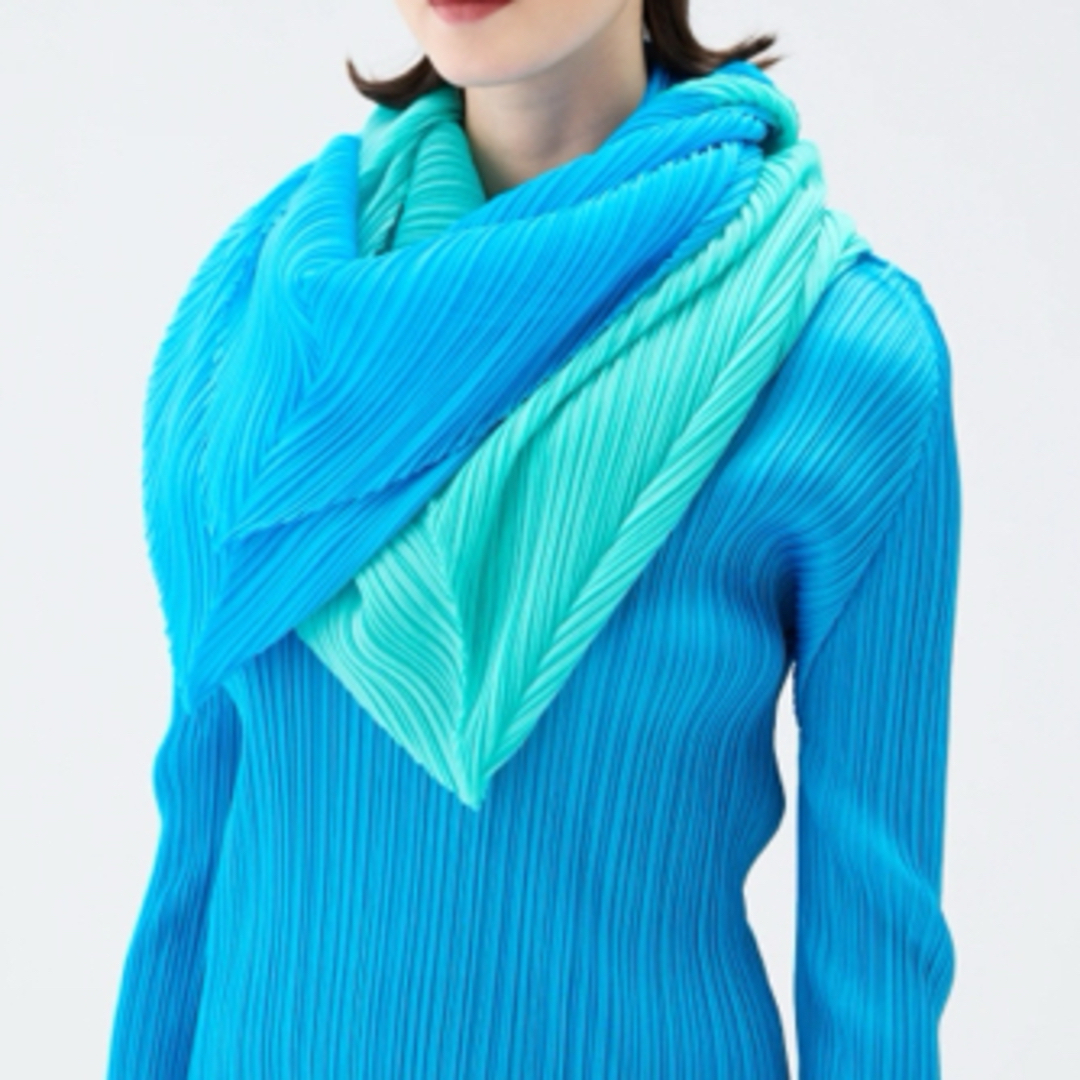 PLEATS PLEASE ISSEY MIYAKE - プリーツプリーズBICOLOR O SCARF 9月