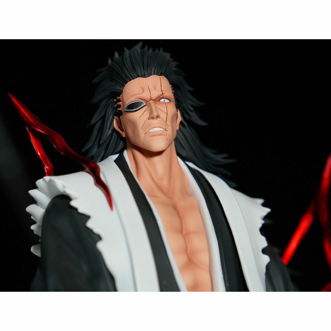 BLEACH ブリーチ 更木剣八 ガレージキット フィギュア 1/6スケールの