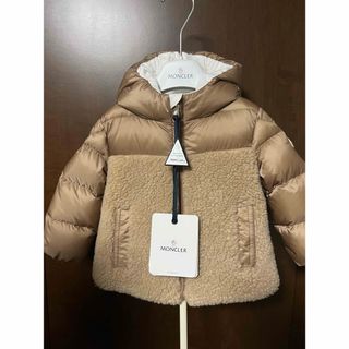 MONCLER（キッズ/ベビー/マタニティ ・ ベージュ系）のフリマアイテム一覧