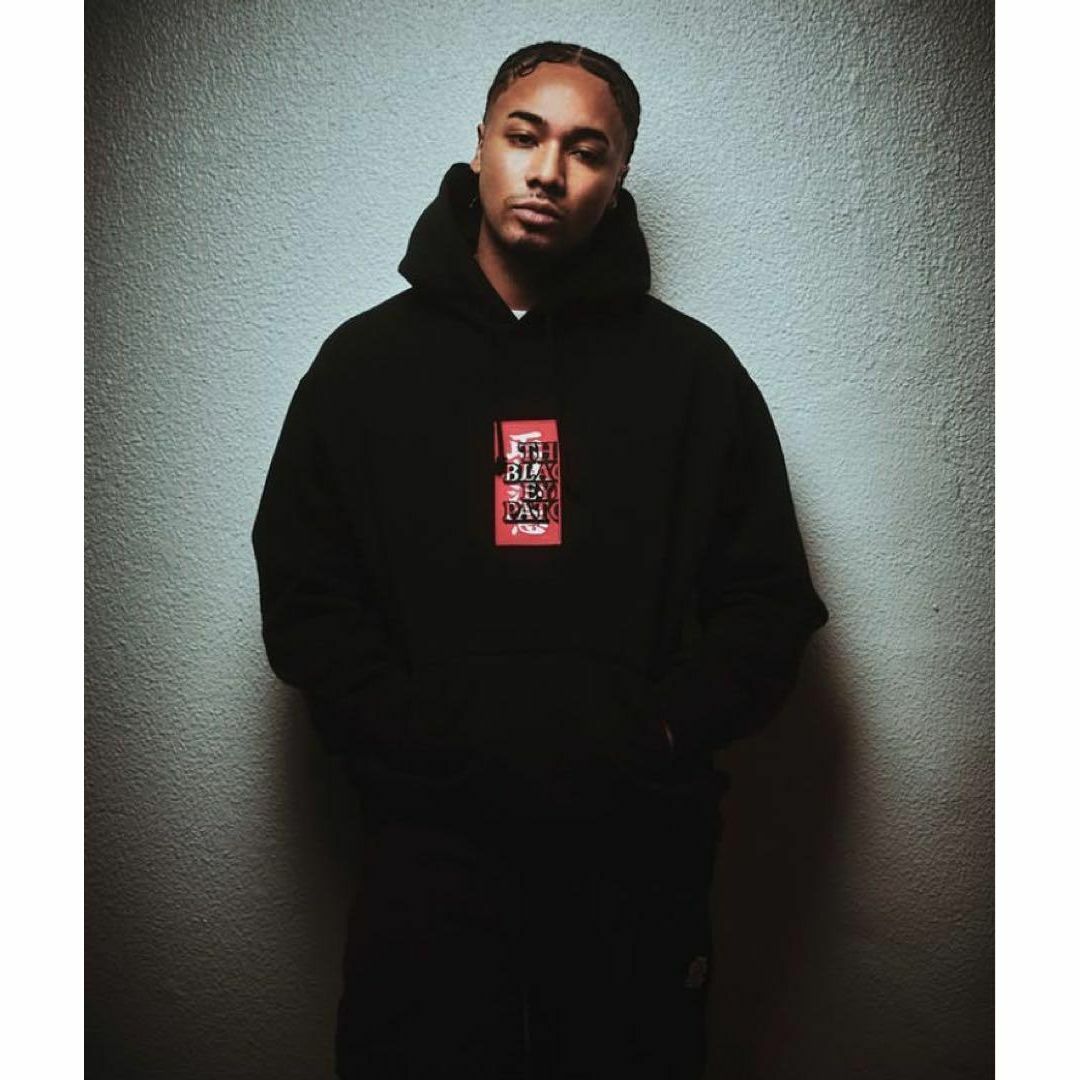 THE BLACK EYE PATCH - ブラックアイパッチ 取扱注意 パーカー