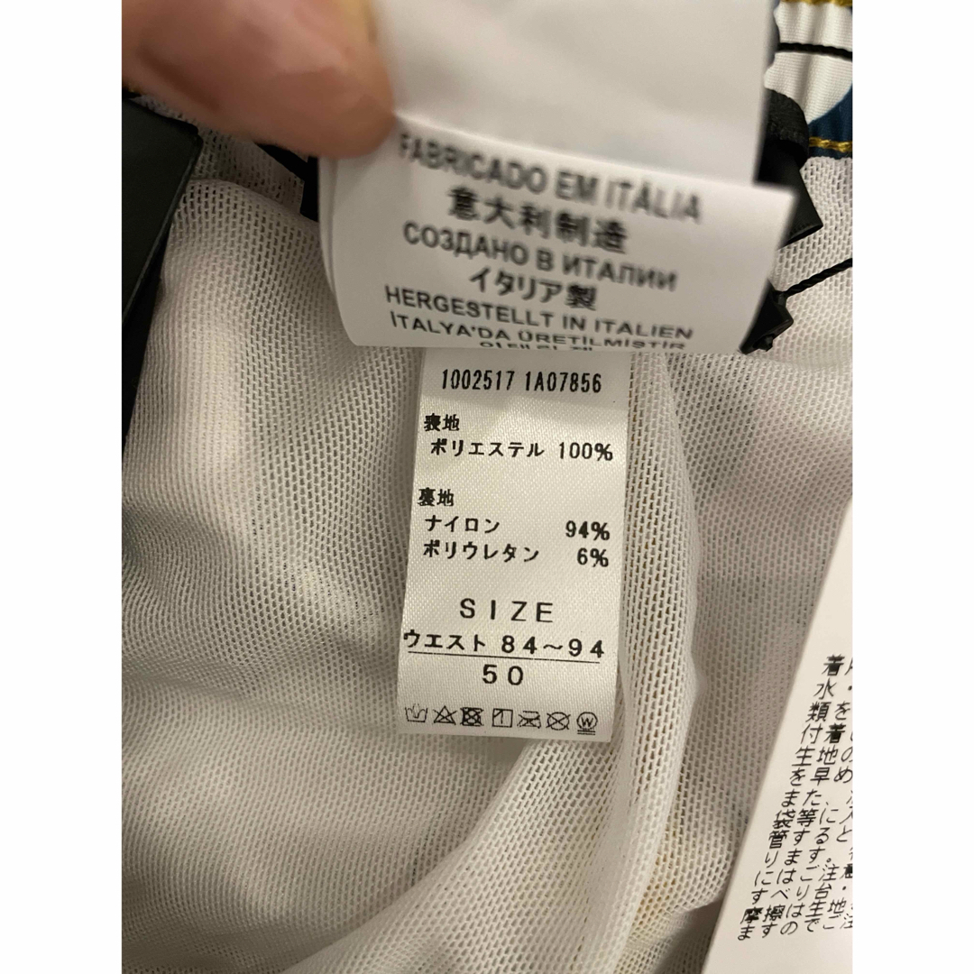 VERSACE - 【タグ付新品未使用】ヴェルサーチ ボードショーツ 水着