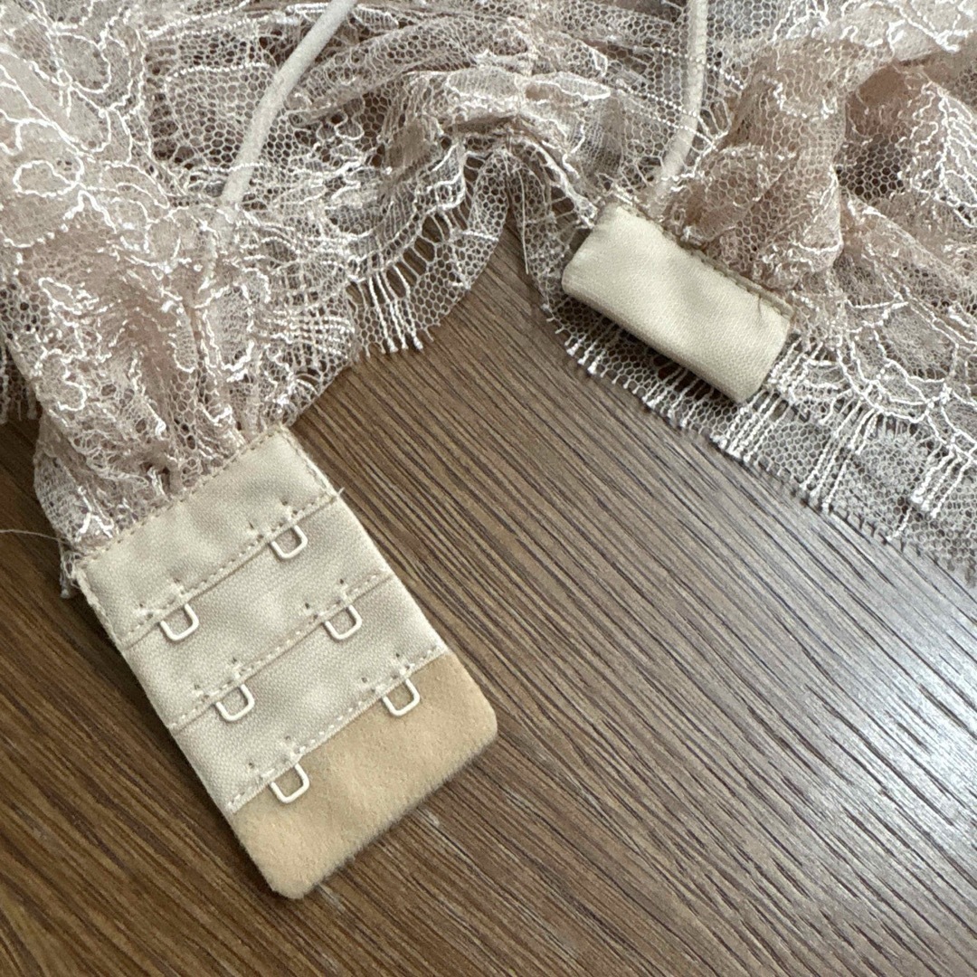 N°21 - 2A N°21 ベージュ ブラレット ブラトップの通販 by SNOOPY's