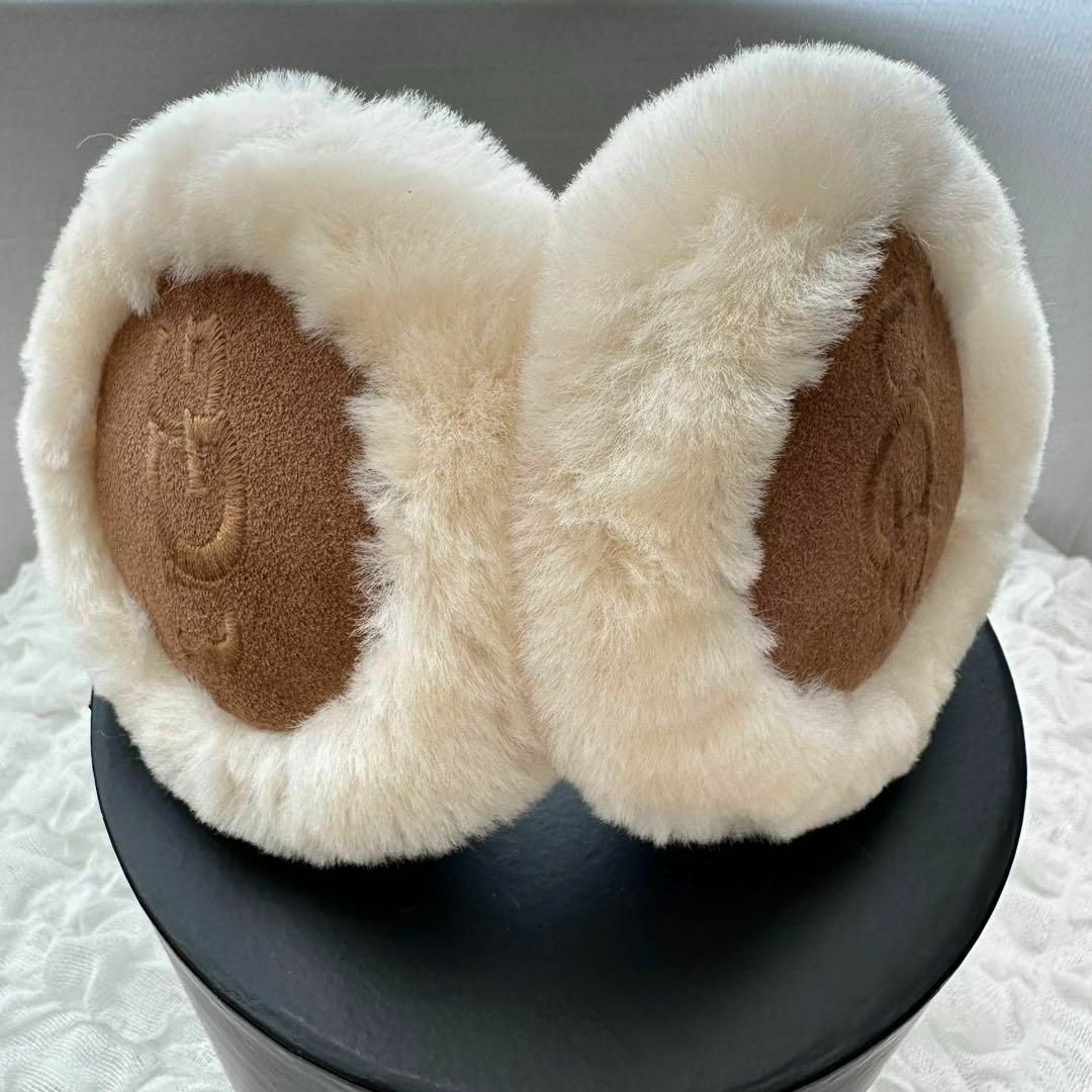 UGG - 【UGG正規品】 ロゴ刺繍イヤーマフ 耳あて チェストナットの通販