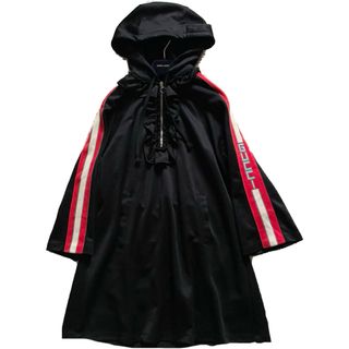 GUCCI（ストライプ ・ ひざ丈ワンピース）のフリマアイテム一覧