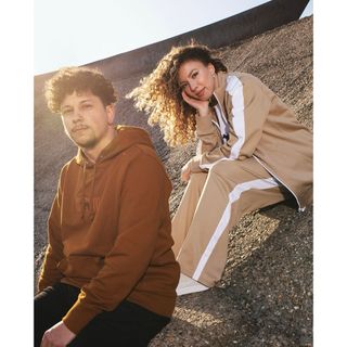 MAISON KITSUNE'（ジャージ）のフリマアイテム一覧