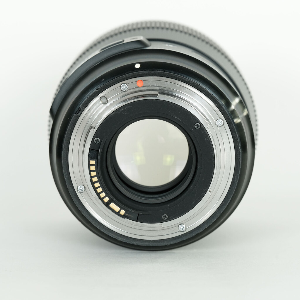 SIGMA 135mm F1.8 DG HSM｜Art [キヤノン用]の出品 | ONE SCENE（ワン