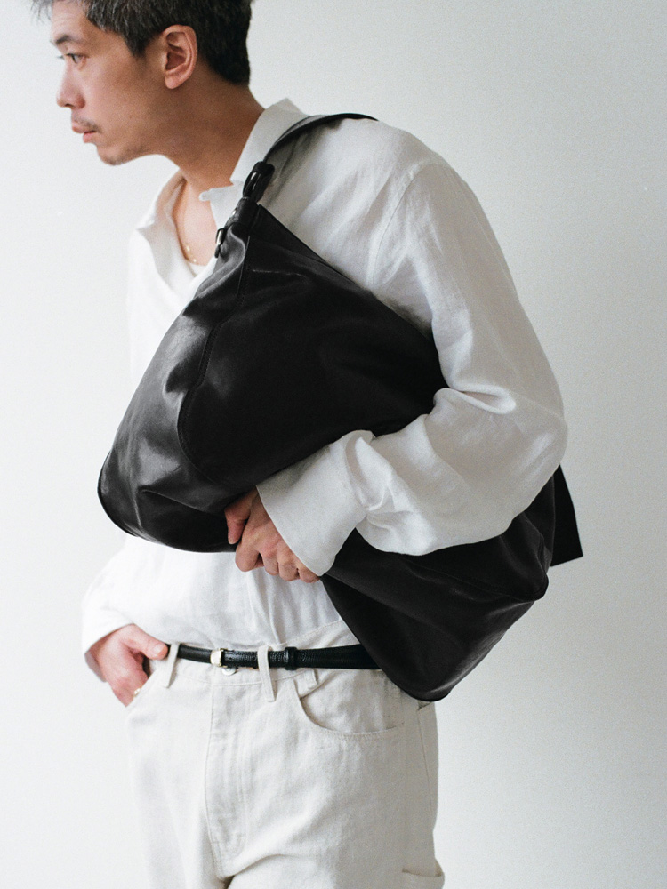 Llife POLISHED COW LEATHER NEWSPAPER BAG / 商品詳細ページ / LIDNM