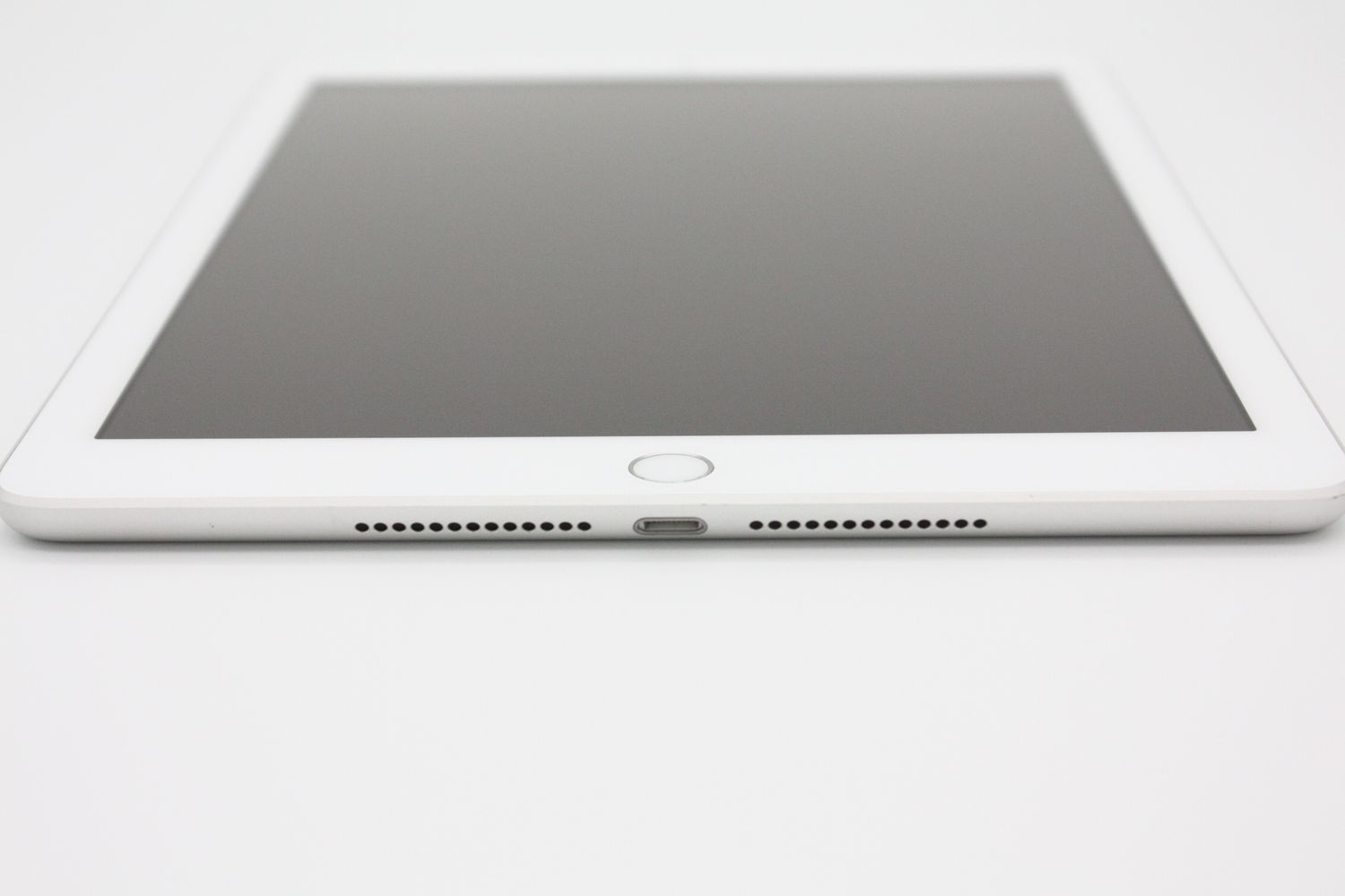 ムスビー｜iPad第6世代 32GB Wi-Fi+Cellularモデル Silver SIMフリー A