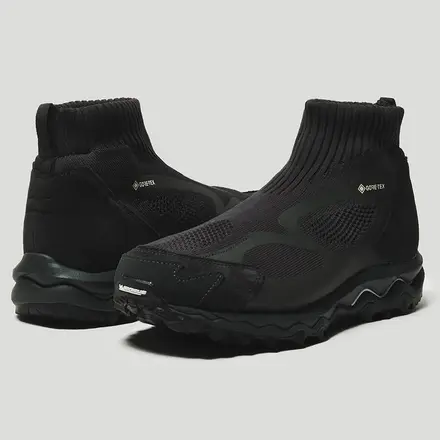 国内10月25日発売予定】 ノンネイティブ × ミズノ ウエーブ ムジン TL