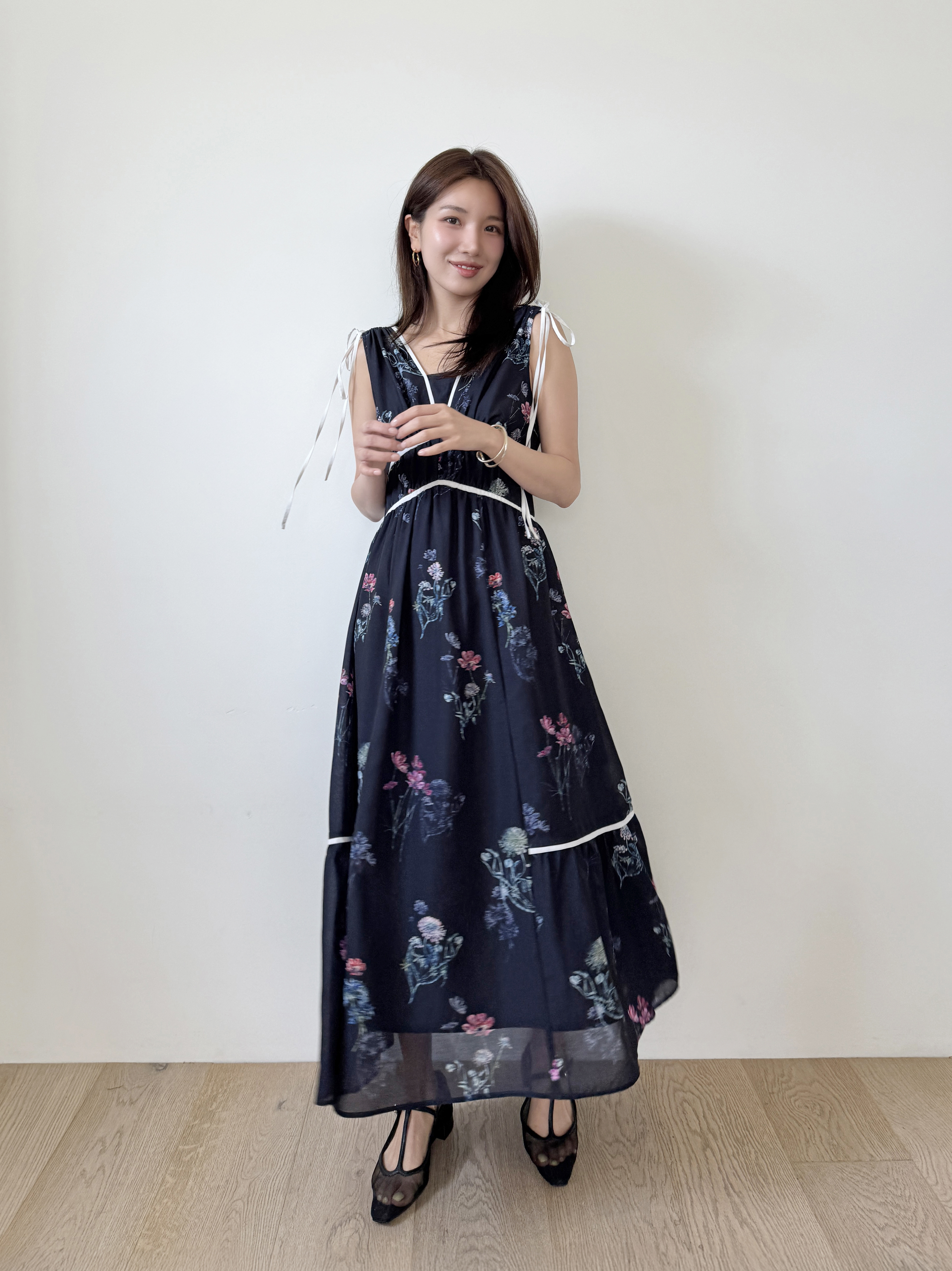 00サイズあり】フラワードロストディティールワンピース(マキシ