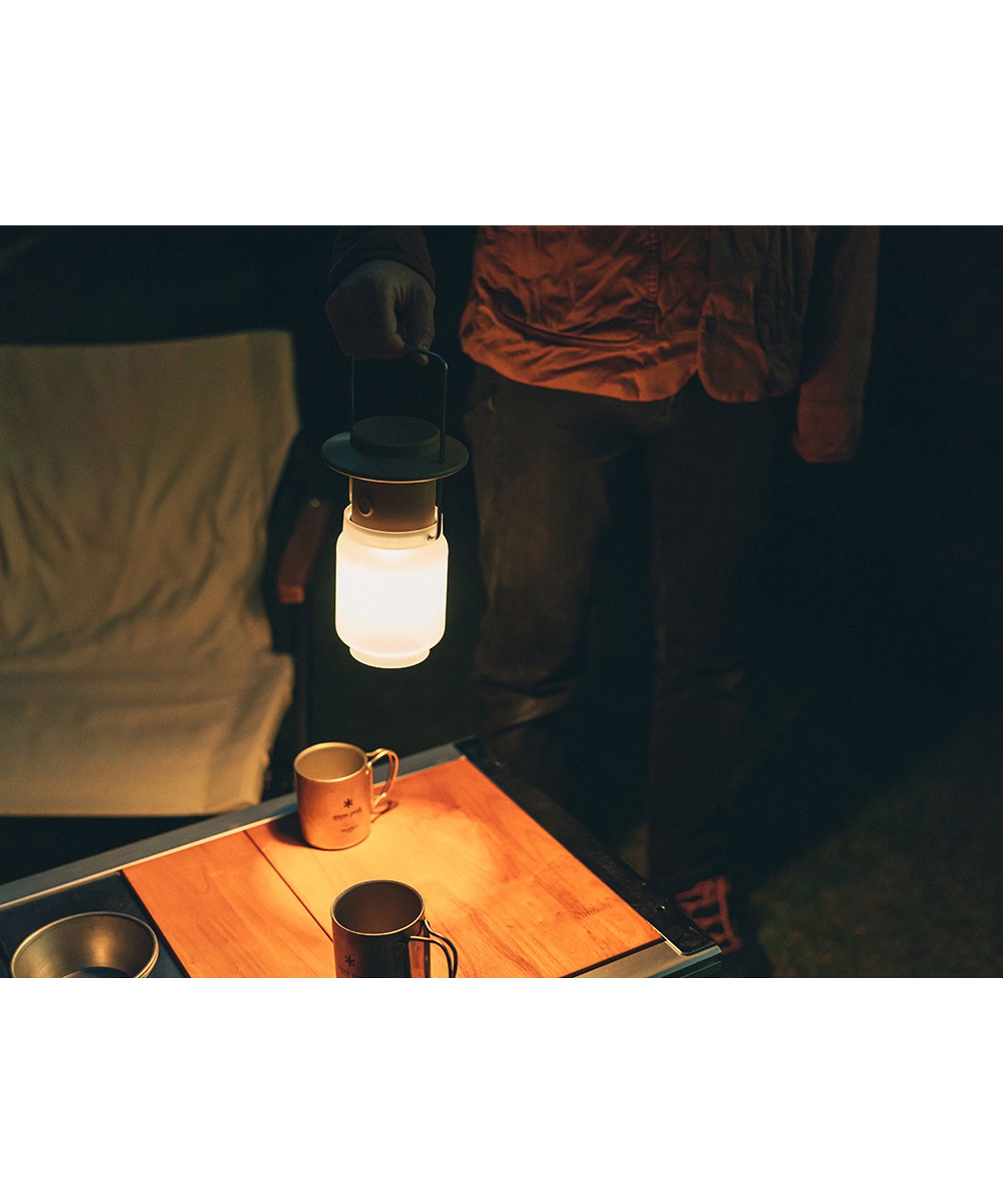 HOME&CAMPランタン ブラック| スノーピーク(Snow Peak)