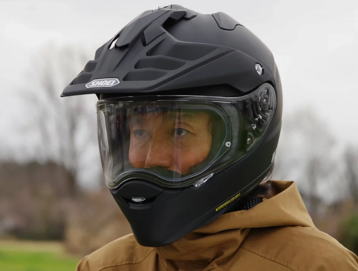 SHOEI ホーネットADV インプレ】バイザー付きでトップクラスの空力性能