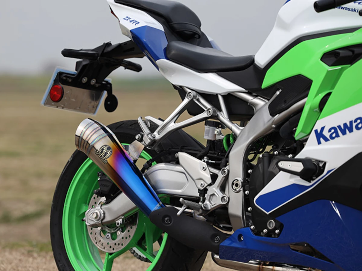 新製品】見た目も気持ちイー！ SP忠男より ZX-4R SE/RR用「POWERBOX