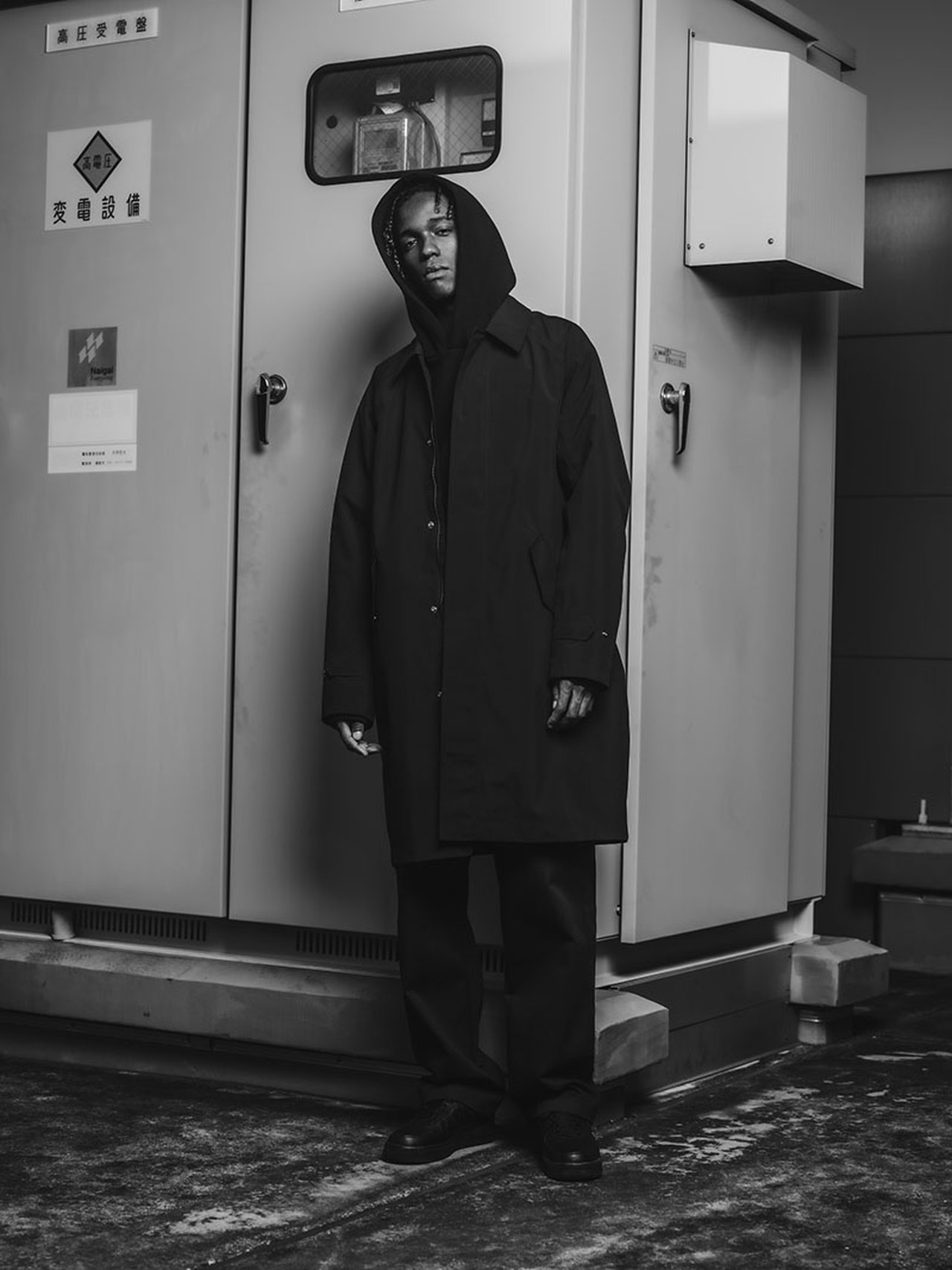 大人が選ぶべきゴアテックスアウター】RHC ロンハーマン別注。オール黒