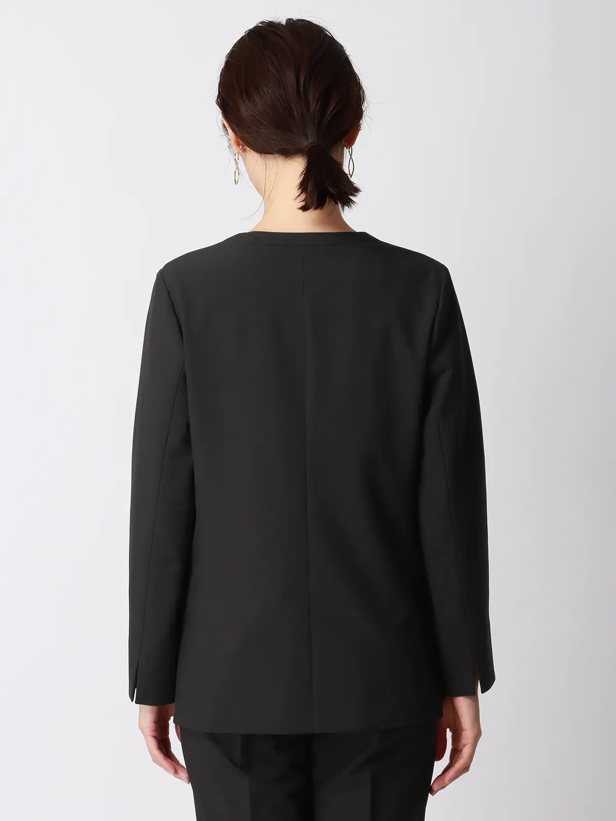 WEB限定／PERFORMANCE SUIT／ジャケット＆パンツ＆トップス