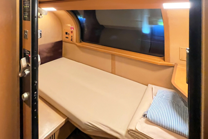 いつか乗りたい寝台列車！「サンライズ瀬戸・出雲」きっぷ料金や乗り方