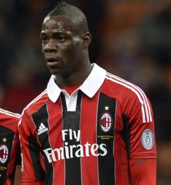 ACミラン（H) 12/13 選手支給 TECH FIT バロテッリ＃45