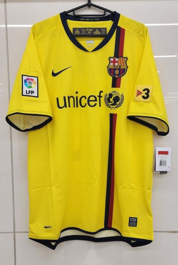 FCバルセロナ（A）08/09 メッシ＃10 + TV3パッチ付き！