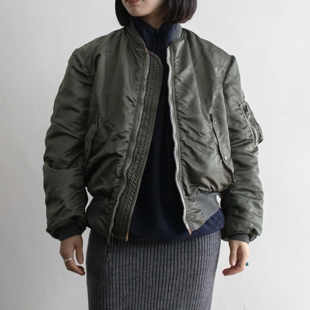 レディース] 1970s ヴィンテージ 縦ステッチ MA-1 フライトジャケット