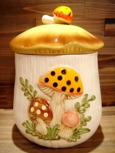 ビンテージきのこの陶器キャニスター（LL） - レトロ可愛い雑貨屋