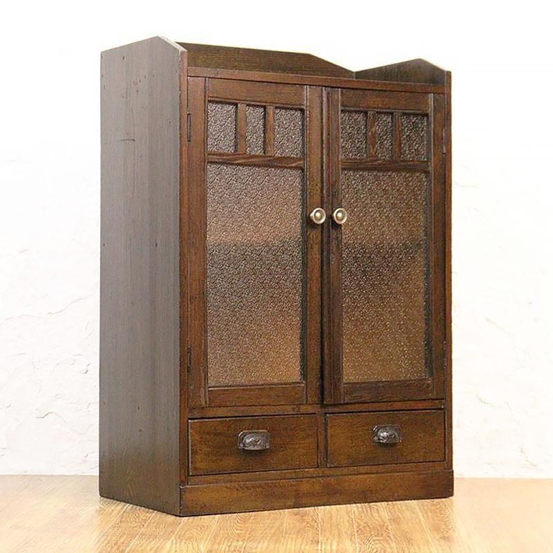 モールガラス扉の昭和レトロ本箱｜収納力と美しさを兼ね備えた