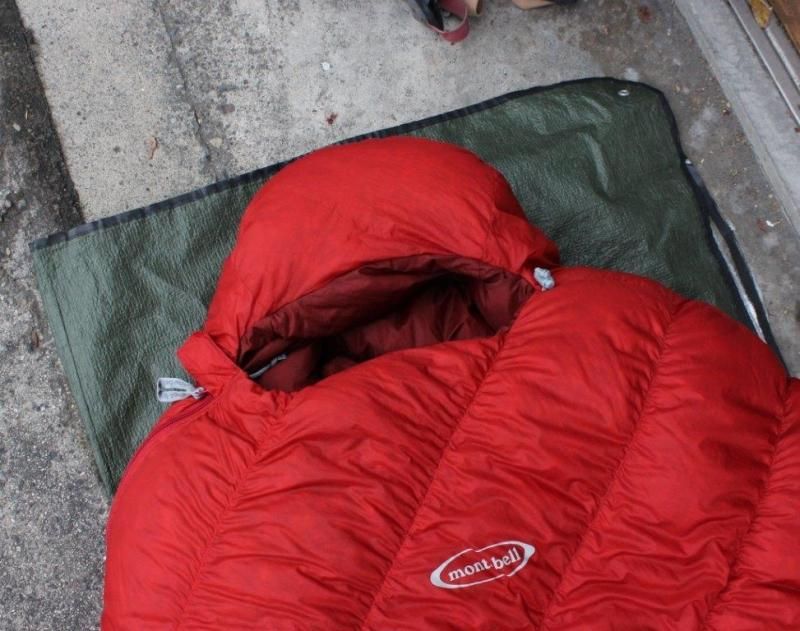 mont-bell モンベル＞ U.L. Super Spiral Down Hugger #0 U.L.スーパー