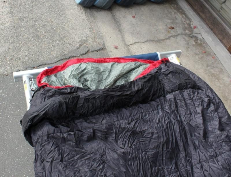 KAMOSHIKA×NANGA カモシカ×ナンガ＞ カモシカオリジナルシュラフ700UDD