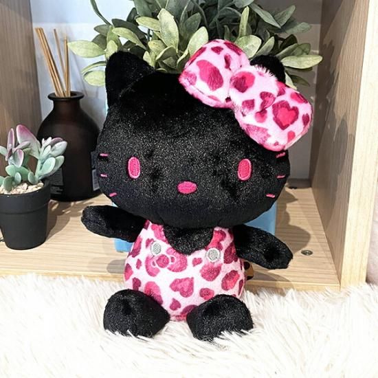 派手なヒョウ柄キティちゃんでインパクト大！平成ギャル風キティちゃん