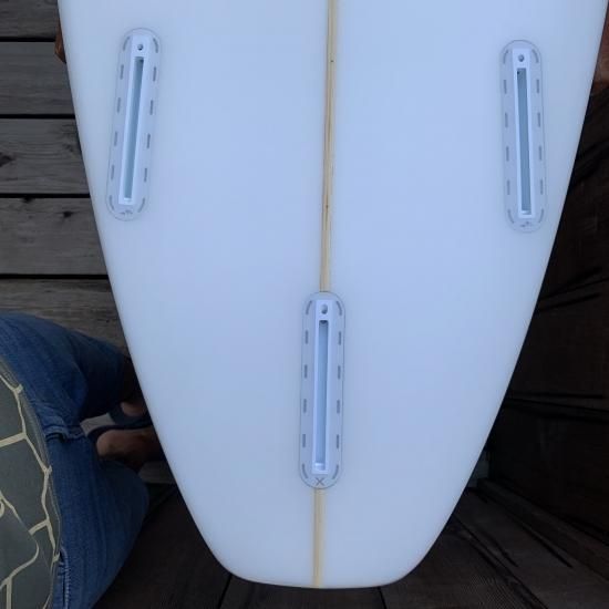 303サーフボード | 303 SURF BOARDS In the Middle イン ザ ミドル