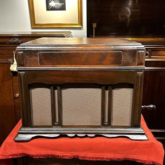 卓上蓄音機ビクトローラVV1-90 | おしゃれな卓上型蓄音器 - 蓄音機とSP