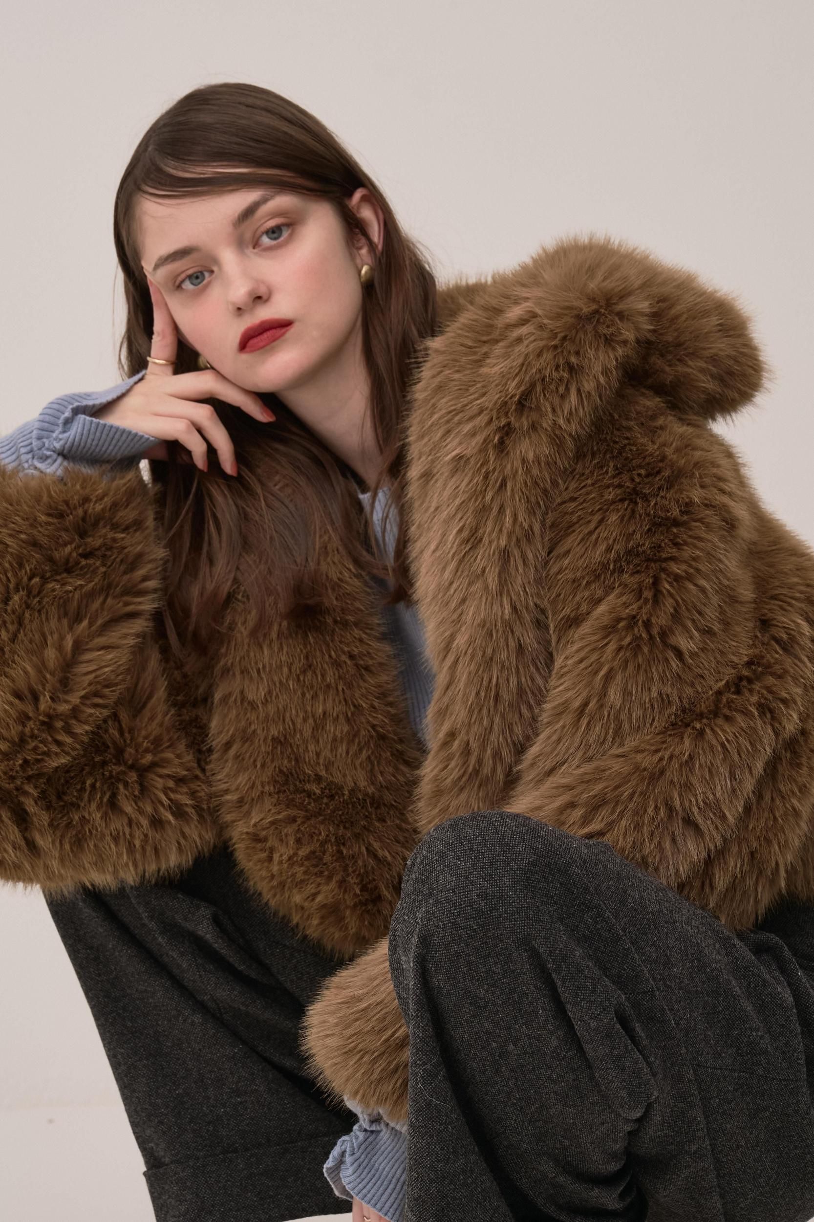 バルーンスリーブブラウス（BEIGE） - PINUE