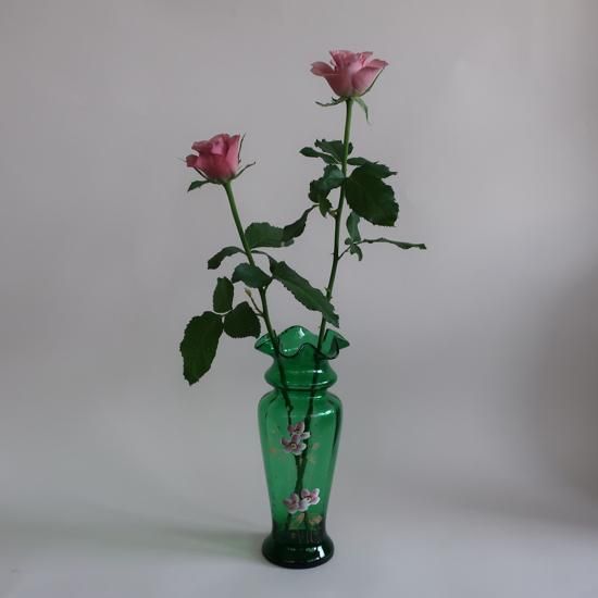 Antique Green Ruffled glass Flower Vase/アンティーク グリーン