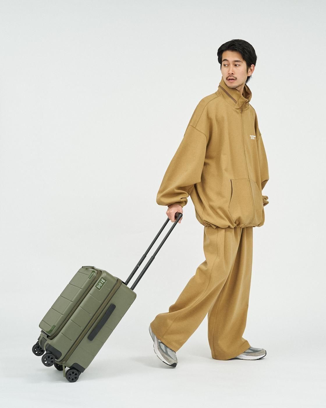 FreshService ace. x FTS CABIN CASE * Khaki | public