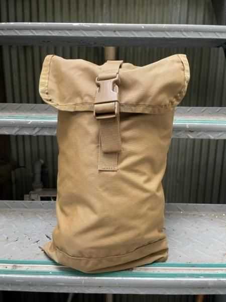 米軍デッドストック U.S.M.C FILBE ハイドレーションポーチ コヨーテ
