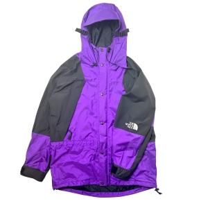 THE NORTH FACEノースフェイスからGORE-TEX NYLON MOUNTAIN PARKA