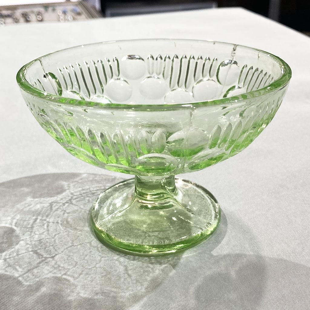 ウランガラス シャーベットカップ 1912年ー1926年頃製造 ジャパン