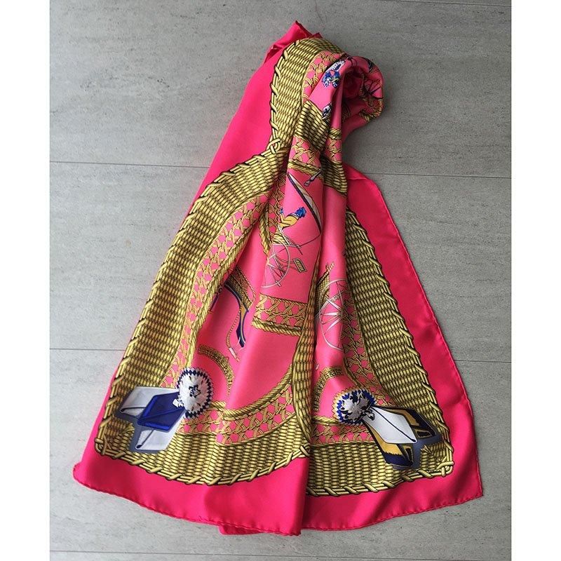 馬車モチーフピンクスカーフHERMES