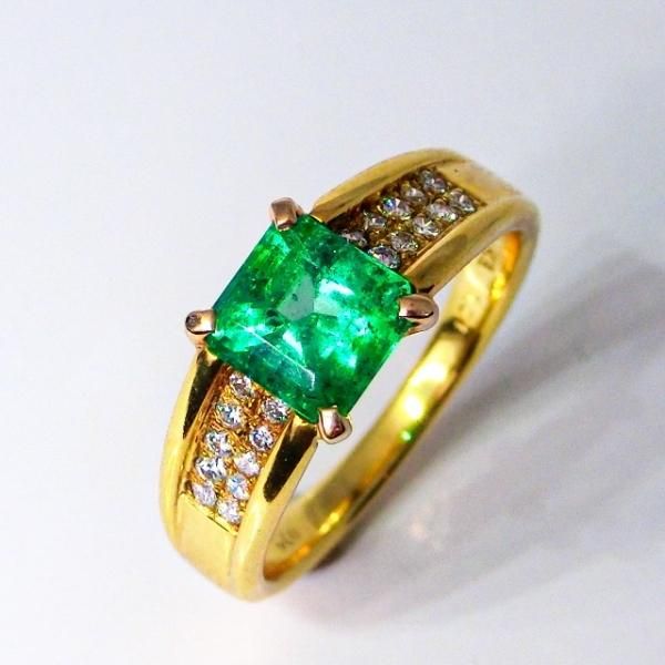 エメラルド ダイヤモンドリング EM 1.04ct D 0.14ct K18YG C-LINE