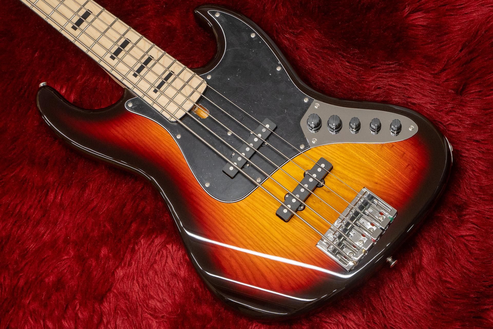 特価】moon / JB-5A 3TS/M CR #58681 4.930kg【GIB横浜】 - Geek IN Box