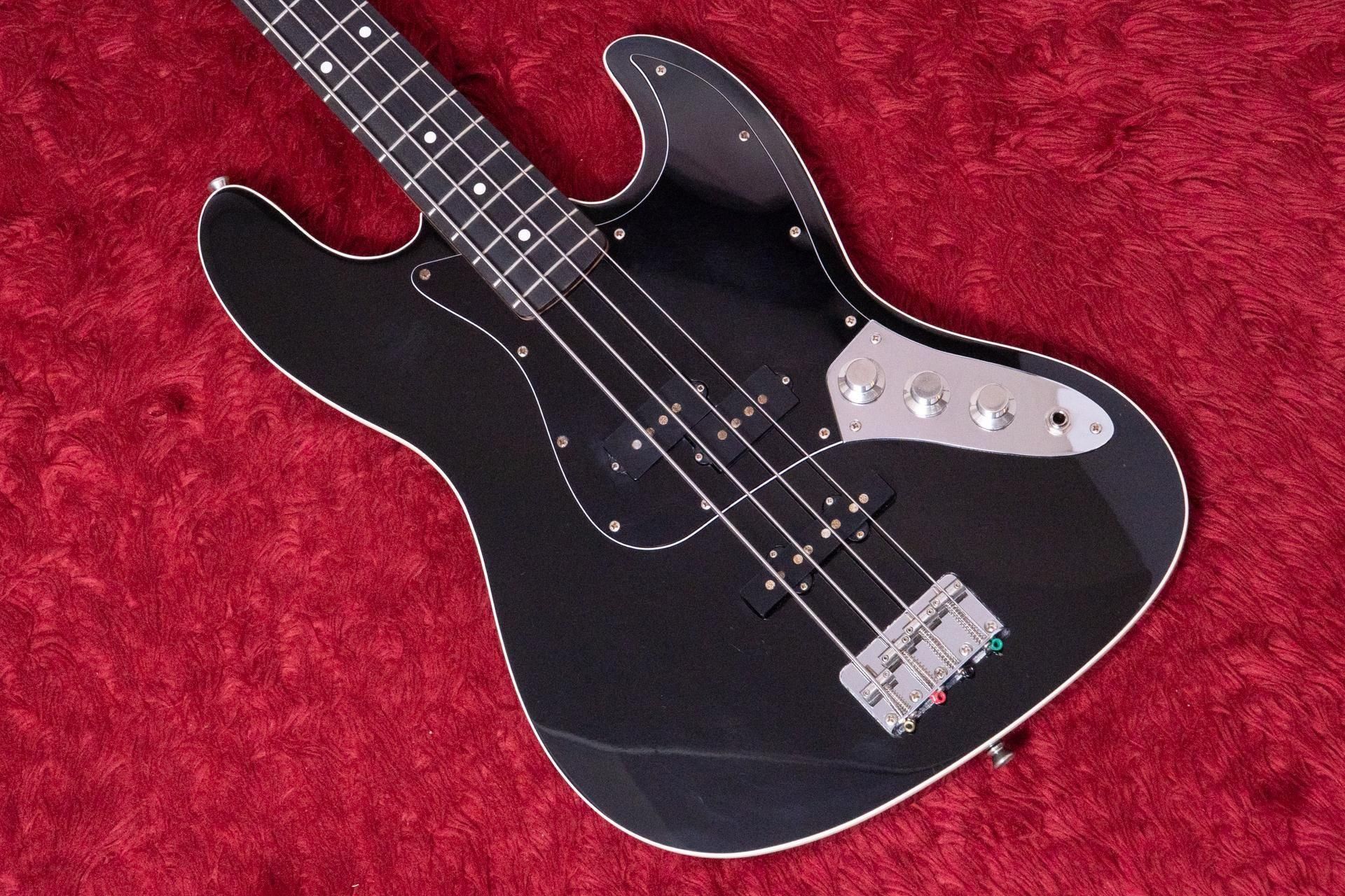 used】Fender Japan / Aerodyne Jazz Bass BLK 2010-2012 3.715kg