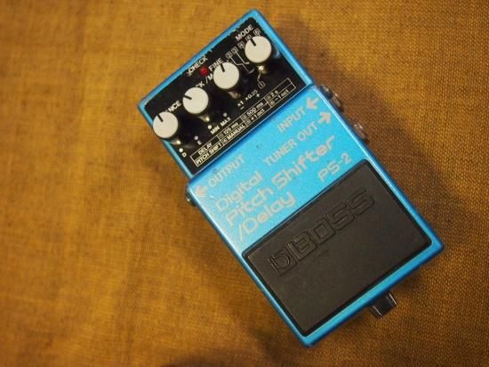 BOSS PS-2 Digital Pitch Shifter / Delay - Geek IN Box