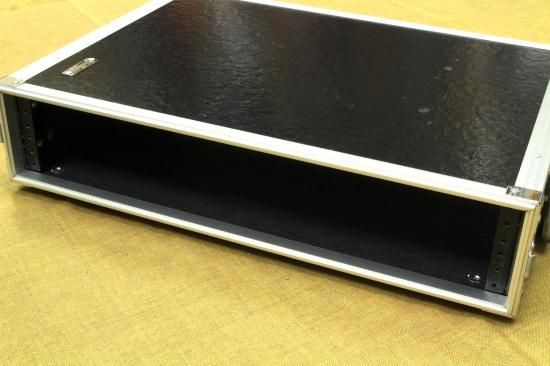 ARMOR A2U 2U ラックケース FRP仕様 - Geek IN Box