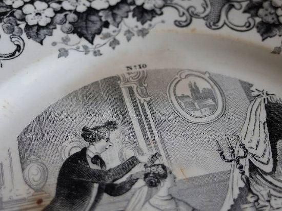 クレイユモントロー グリザイユのデザート皿（花嫁）