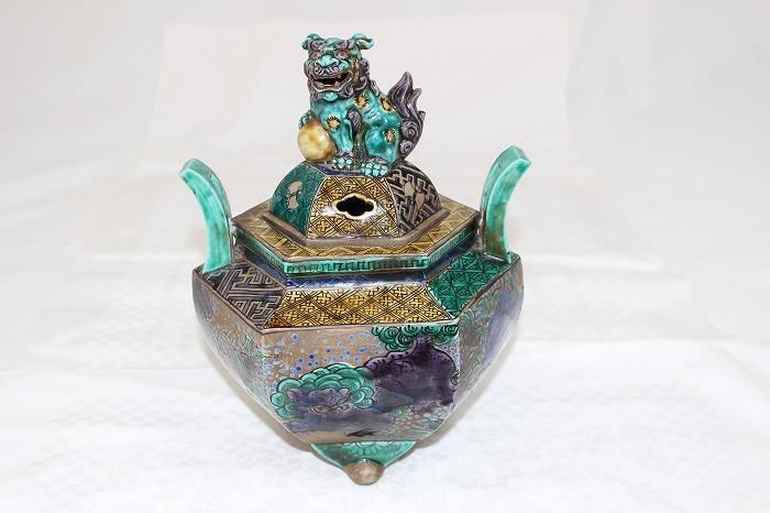 K-1565九谷焼吉田屋風青手染付六角唐獅子文大香炉角福印 - 石川県金沢