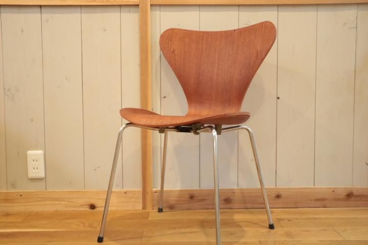 Fritz Hansen(フリッツハンセン)社のアルネ・ヤコブセン デザイン