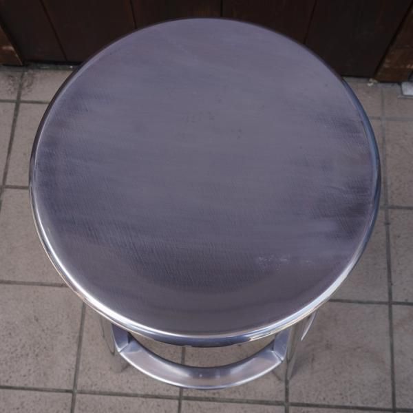 イタリアMAGIS(マジス)社の深澤直人デザインDeja-vu stool(デジャヴ