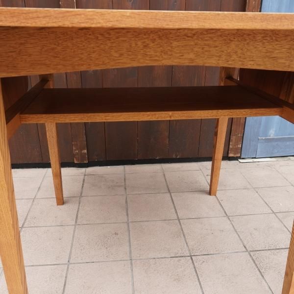 unico(ウニコ)のKURT(クルト) バタフライテーブル。オーク材の