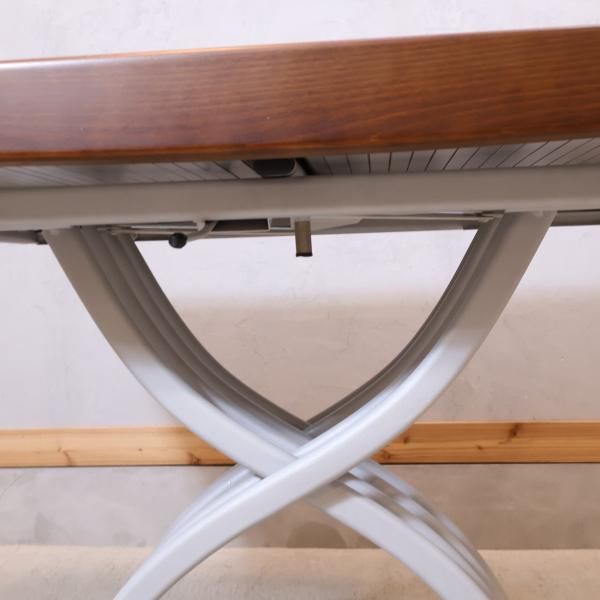 イタリアの家具ブランド”OZZIO ITALIA(オッジオイタリア)”のSVILUPPINO