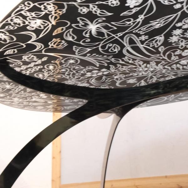 MOROSO(モローゾ)のTord Boontje(トード・ボーンチェ)デザインのGLASS