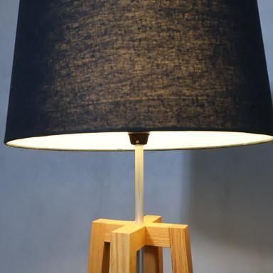 THE CONRAN SHOP(コンランショップ)のCROSS FLOOR LIGHT(クロスフロア